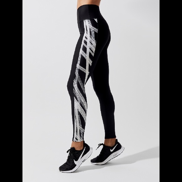 NWT Carbon38 high rise black abstract legging - Picture 2 of 7